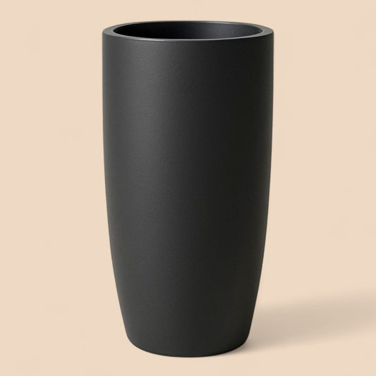 Bold Noirra Ceramic Pot